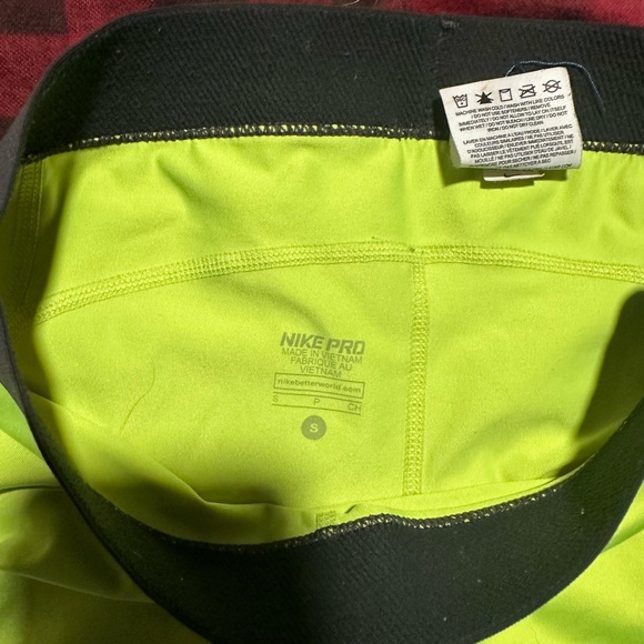 Nike spandex - Picture 2 of 2